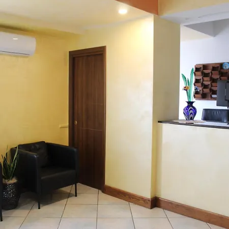 Leonardo's Couette-café Agerola