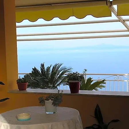 Bed & Breakfast Leonardo's 3*