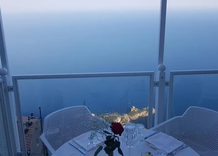 Leonardo's Отель типа 