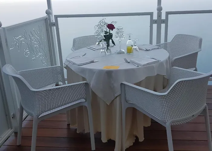 Leonardo's Отель типа 