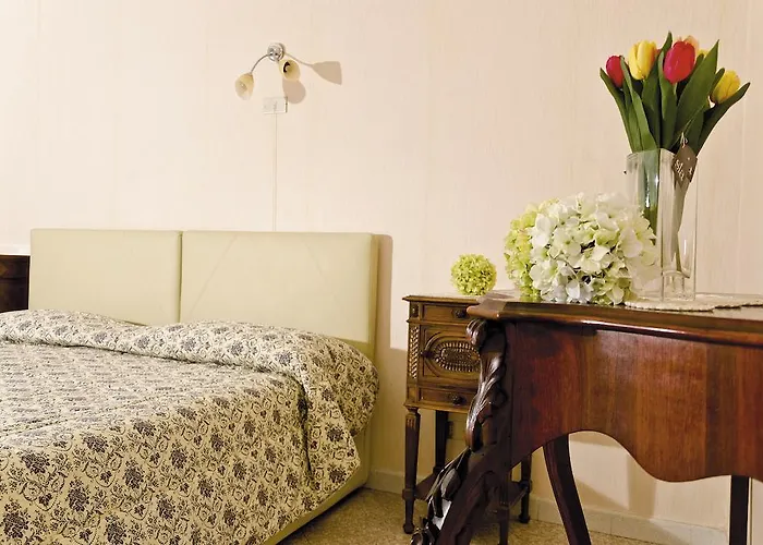 Leonardo's Отель типа 