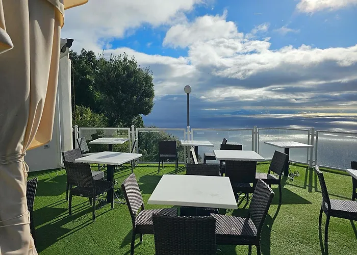 Leonardo's 3* Аджерола